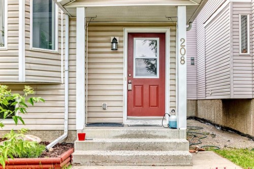 208 Erin Meadow Green Se, Calgary, AB 