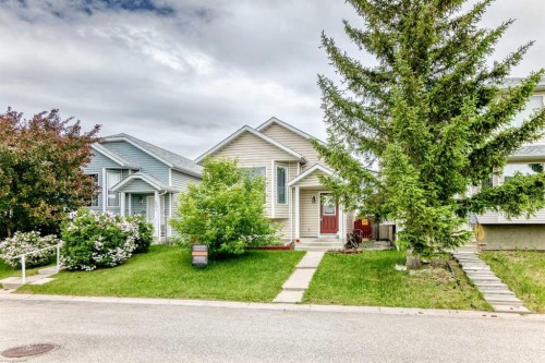 208 Erin Meadow Green Se, Calgary, AB 