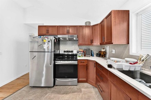 208 Erin Meadow Green Se, Calgary, AB 