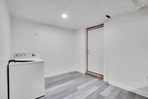 26 Falmead Bay Ne, Calgary, AB - Indoor Photo Showing Other Room