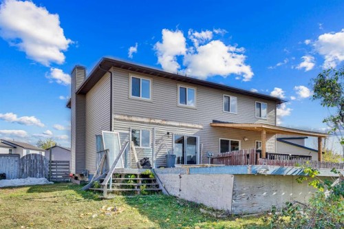 26 Falmead Bay Ne, Calgary, AB - Outdoor