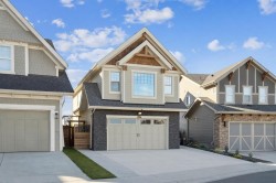 206 Riviera View Cochrane, AB T4C 0Z1