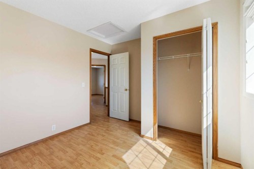 205 Scotia Point Nw, Calgary, AB - Indoor Photo Showing Other Room