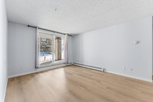 3109-4975 130 Avenue Se, Calgary, AB - Indoor Photo Showing Other Room