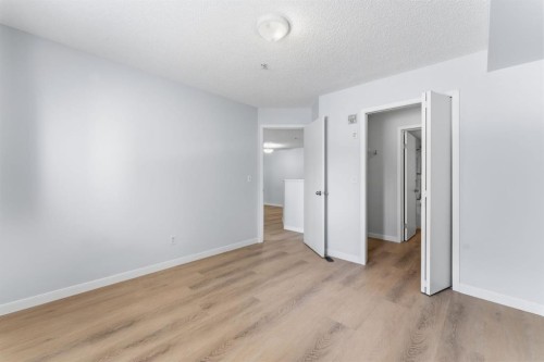 3109-4975 130 Avenue Se, Calgary, AB - Indoor Photo Showing Other Room