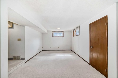 183 Dalcastle Way Nw, Calgary, AB - Indoor