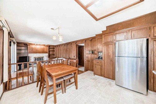 183 Dalcastle Way Nw, Calgary, AB - Indoor Photo Showing Other Room