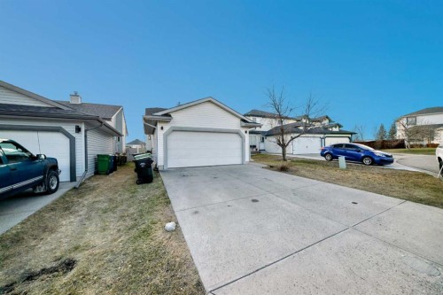 244 Coverdale Court Ne, Calgary, AB - Outdoor
