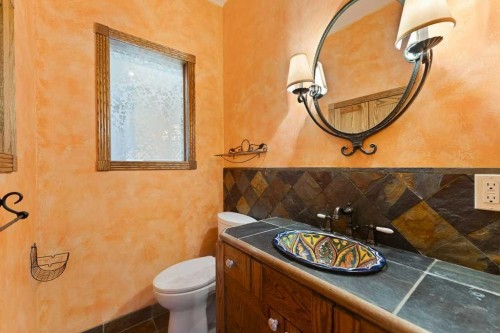 764 East Chestermere Drive, Chestermere, AB - Indoor Photo Showing Bathroom