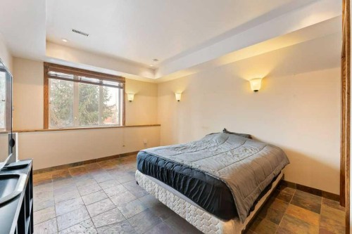 764 East Chestermere Drive, Chestermere, AB - Indoor Photo Showing Bedroom