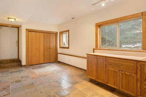 764 East Chestermere Drive, Chestermere, AB - Indoor Photo Showing Other Room