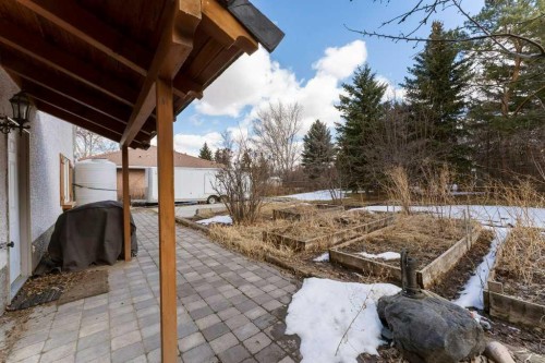 764 East Chestermere Drive, Chestermere, AB - Outdoor