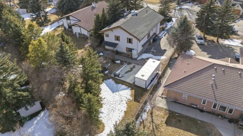 764 East Chestermere Drive, Chestermere, AB - Outdoor
