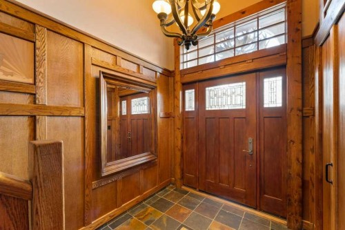 764 East Chestermere Drive, Chestermere, AB - Indoor Photo Showing Other Room