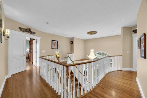216 Evergreen Heath Sw, Calgary, AB - Indoor Photo Showing Other Room