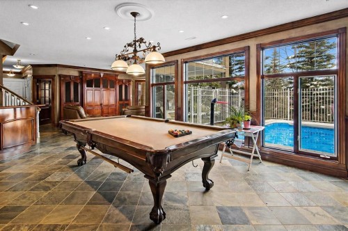 216 Evergreen Heath Sw, Calgary, AB - Indoor Photo Showing Other Room
