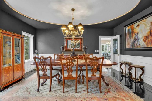 216 Evergreen Heath Sw, Calgary, AB - Indoor Photo Showing Dining Room