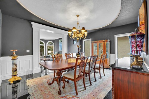 216 Evergreen Heath Sw, Calgary, AB - Indoor Photo Showing Dining Room