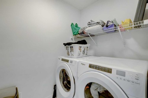 314 Midgrove Link Sw, Airdrie, AB - Indoor Photo Showing Laundry Room