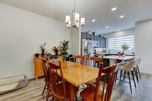 314 Midgrove Link Sw, Airdrie, AB - Indoor Photo Showing Dining Room