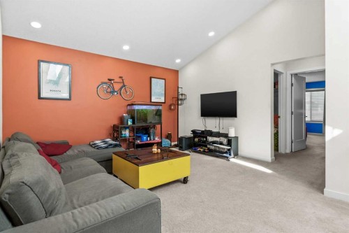 204 Walden Parade Se, Calgary, AB - Indoor Photo Showing Living Room