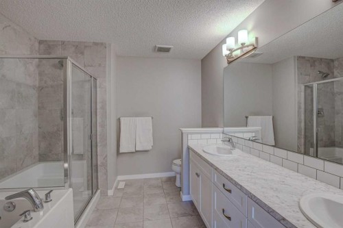 52 Masters Link Se, Calgary, AB - Indoor Photo Showing Bathroom