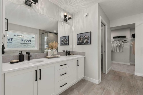 291 Rivercrest Way, Cochrane, AB - Indoor Photo Showing Bathroom