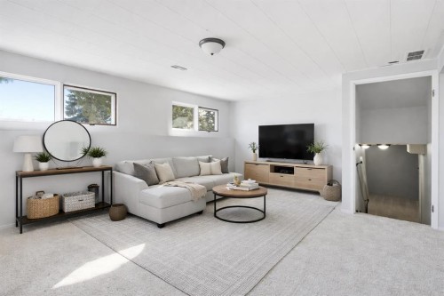 107 Nottingham Road, Calgary, AB - Indoor Photo Showing Living Room