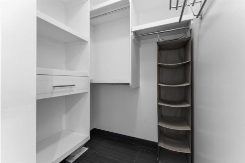 28 Panamount Lane Nw, Calgary, AB - Indoor Photo Showing Other Room