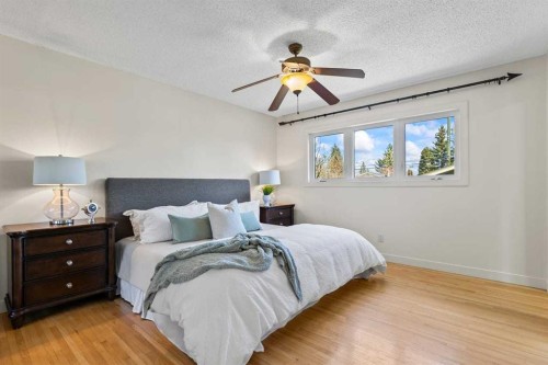 36 Lake Twintree Place Se, Calgary, AB - Indoor Photo Showing Bedroom
