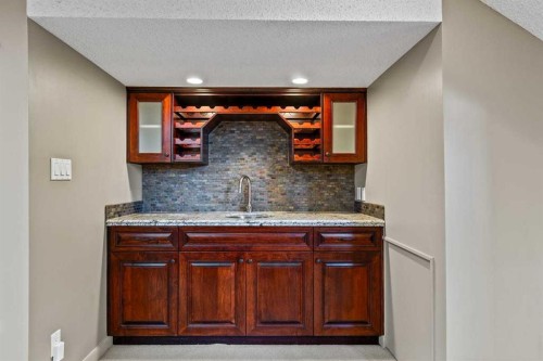 36 Lake Twintree Place Se, Calgary, AB - Indoor