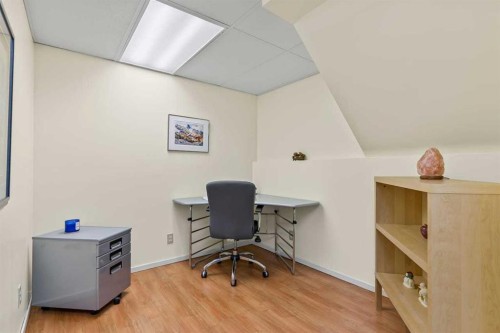 36 Lake Twintree Place Se, Calgary, AB - Indoor Photo Showing Other Room