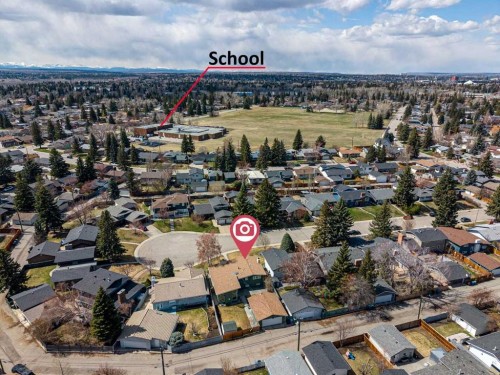 36 Lake Twintree Place Se, Calgary, AB - Outdoor With View