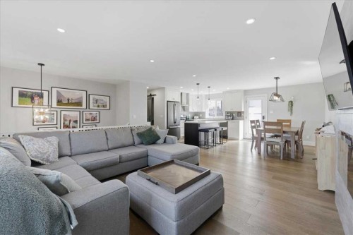 719 Allden Place Se, Calgary, AB - Indoor Photo Showing Living Room
