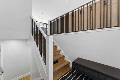 719 Allden Place Se, Calgary, AB - Indoor Photo Showing Other Room