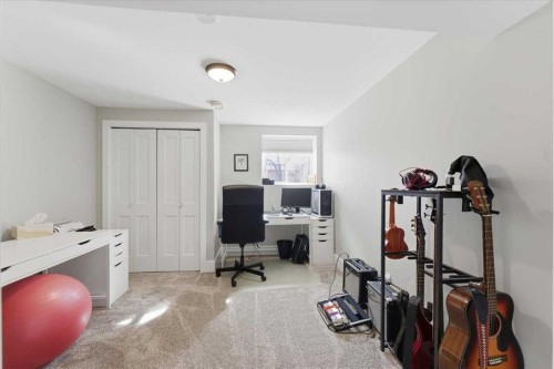 719 Allden Place Se, Calgary, AB - Indoor
