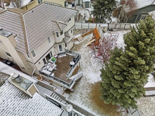 729 Woodbriar Place Sw, Calgary, AB - Outdoor