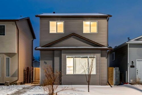 33 Martindale Court Ne, Calgary, AB - Outdoor With Exterior