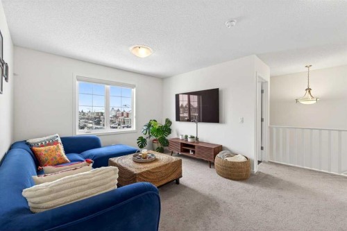 192 Cityspring Way Ne, Calgary, AB - Indoor Photo Showing Living Room