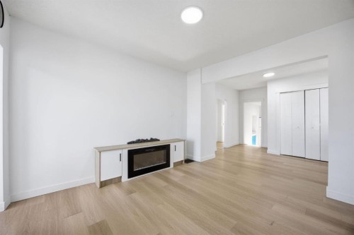 1503 Child Avenue Ne, Calgary, AB - Indoor