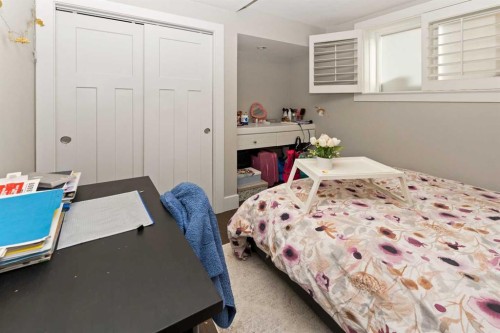 129 Kinniburgh Gardens, Chestermere, AB - Indoor Photo Showing Bedroom