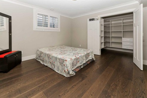 129 Kinniburgh Gardens, Chestermere, AB - Indoor Photo Showing Bedroom
