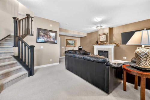 8 Tucker Circle, Okotoks, AB 