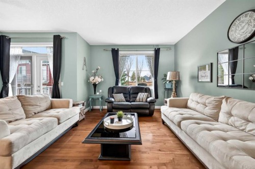 8 Tucker Circle, Okotoks, AB 