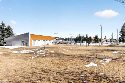 301-516 Cedar Crescent Sw, Calgary, AB - Outdoor