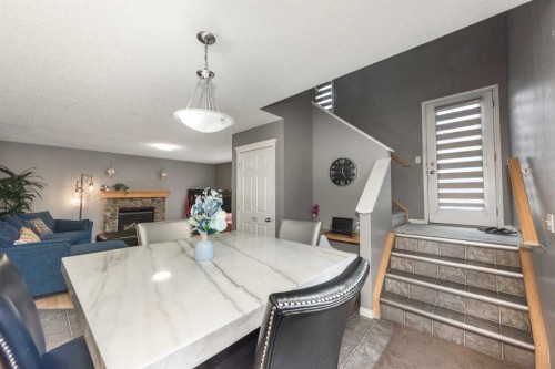 56 Evansbrooke Landing, Calgary, AB - Indoor