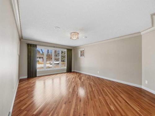 10703 Willowgreen Drive Se, Calgary, AB - Indoor