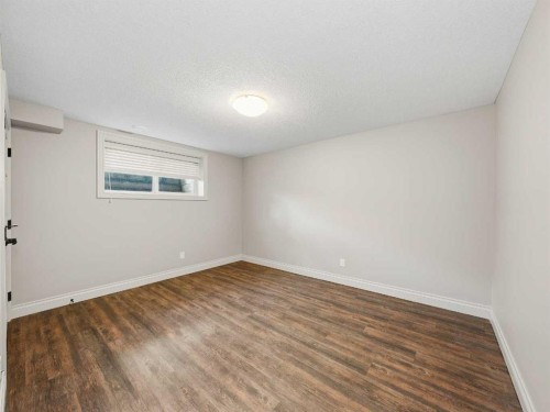 10703 Willowgreen Drive Se, Calgary, AB - Indoor Photo Showing Other Room