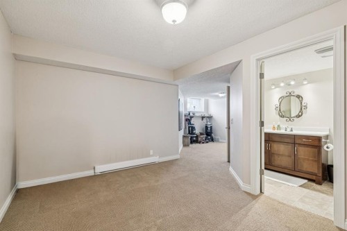 937 Cimarron Park Close, Okotoks, AB - Indoor Photo Showing Other Room