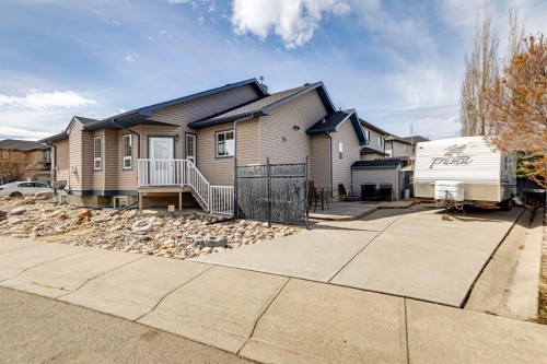 937 Cimarron Park Close, Okotoks, AB - Outdoor